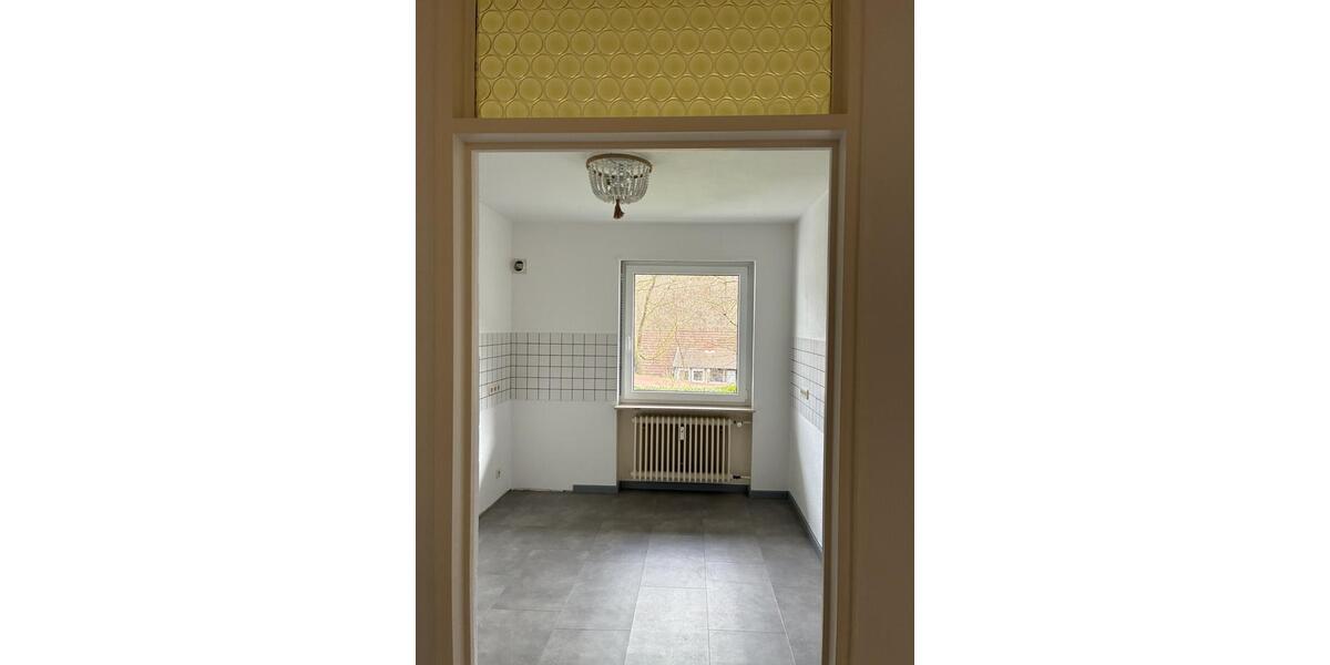 Erdgeschoßwohnung Saarbrücken Eschberg - 3 Zimmer, 102 m&sup2;, 850&euro; | Angebot:24980748