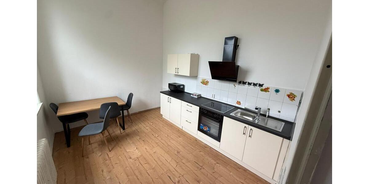 Wohnen auf Zeit Kirchenlamitz Hohenbuch - 10 Zimmer, 80 m&sup2;, 20&euro; | Angebot:23560561