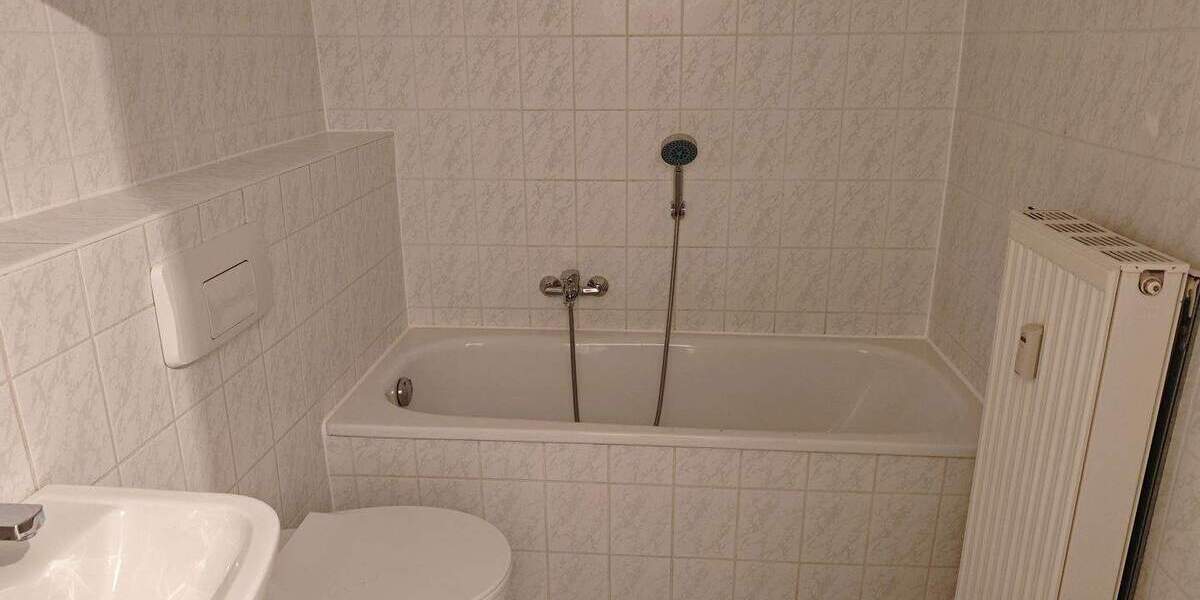 Etagenwohnung Augustusburg - 2 Zimmer, 46 m&sup2;, 241&euro; | Angebot:25775776