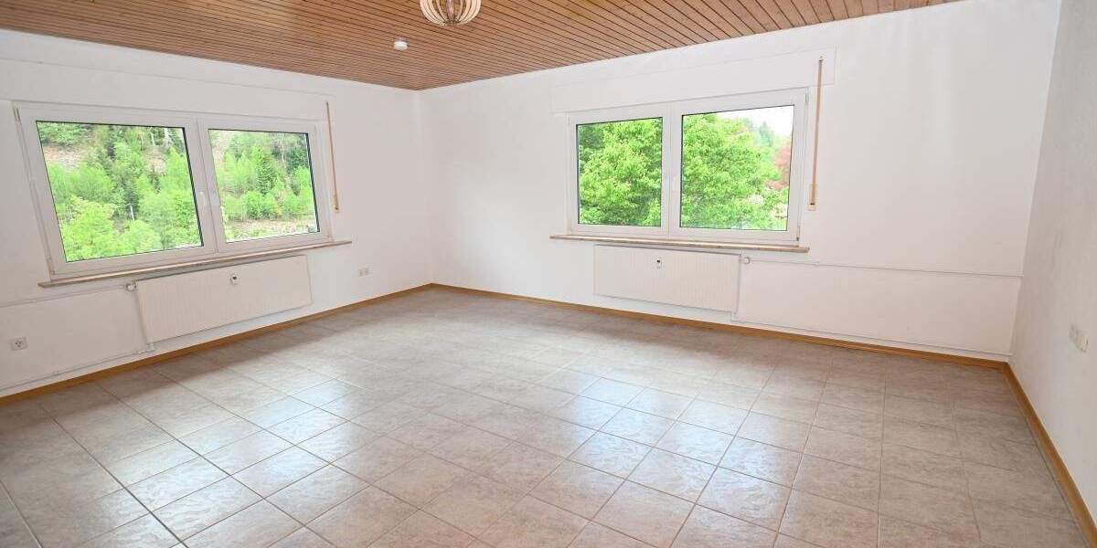 Etagenwohnung Baiersbronn Schönmünzach - 3 Zimmer, 117 m&sup2;, 800&euro; | Angebot:23153776