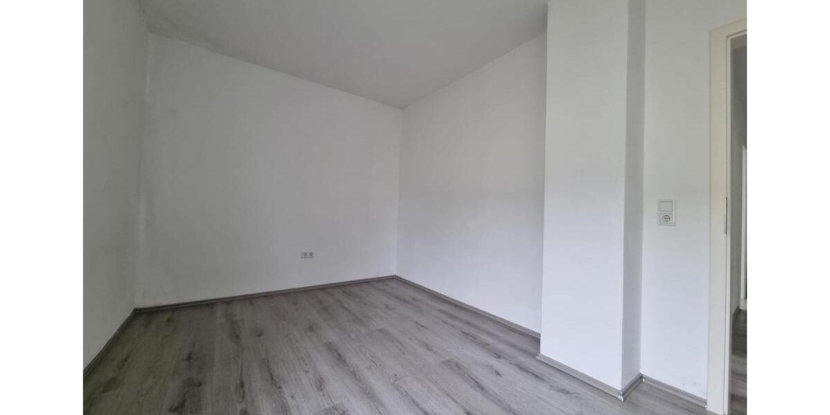 Modernes Wohnen in ruhiger Lage! 3-Zimmer-Erdgeschosswohnung mit neuwertigem Badezimmer und Balkon 3 zimmer