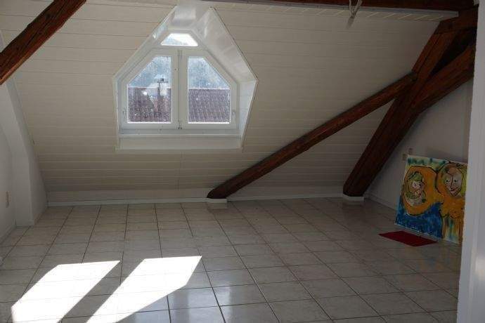 Etagenwohnung Altenstadt Herrenstetten - 5 Zimmer, 160 m&sup2;, 1.288&euro; | Angebot:25699574