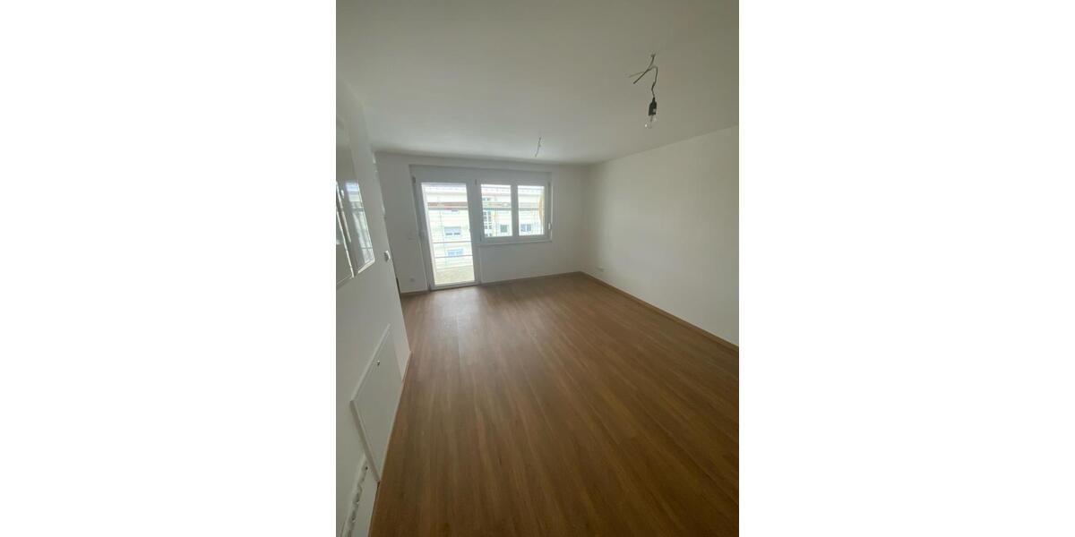 Wohnen auf Zeit Deggendorf - 1 Zimmer, 20 m&sup2;, 500&euro; | Angebot:26393644