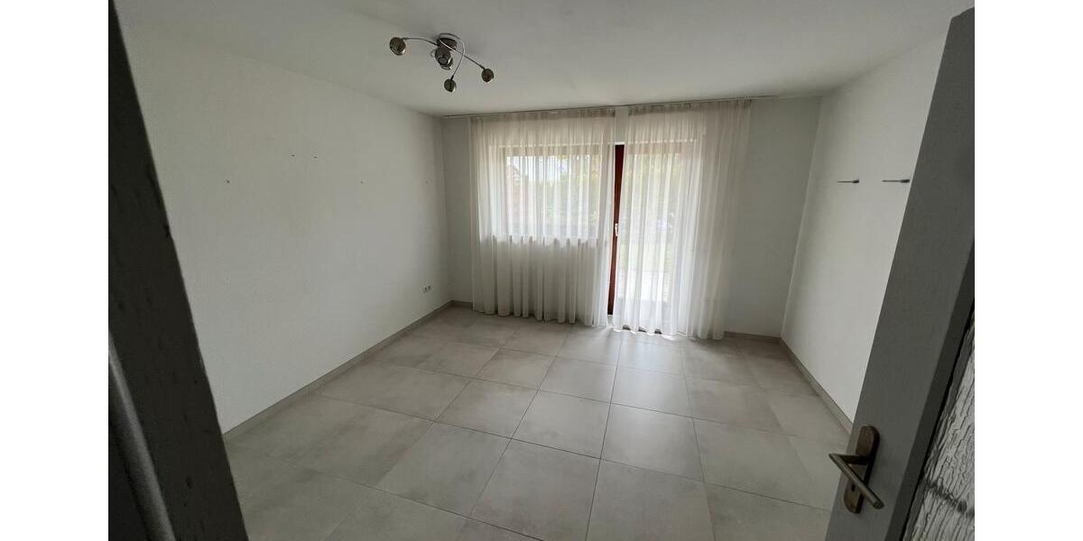 Erdgeschoßwohnung Wenden - 2 Zimmer, 56 m&sup2;, 650&euro; | Angebot:26492785