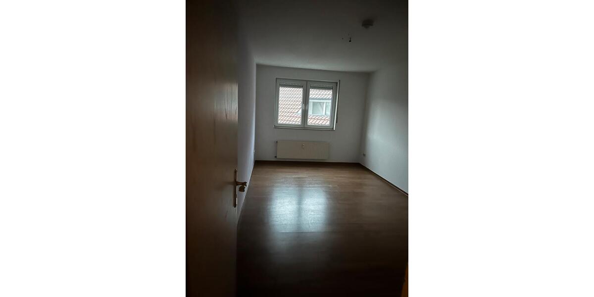 Etagenwohnung Sandersdorf-Brehna Brehna - 4 Zimmer, 91 m&sup2;, 960&euro; | Angebot:24658614