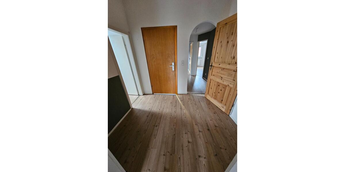 Dachgeschoßwohnung Bramsche - 3.5 Zimmer, 96 m&sup2;, 900&euro; | Angebot:24198808