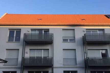 KESTLER ImmobilieN IVD - 2 Zimmerwohnung 2. OG - Süd-Balkon - Einbauküche