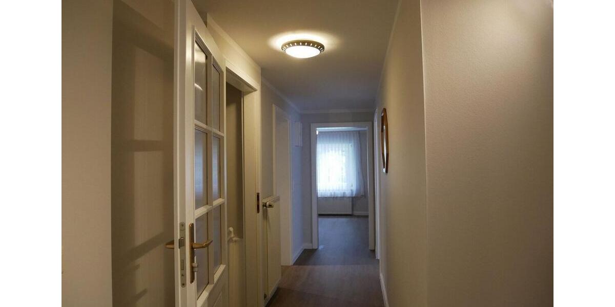 Dachgeschoßwohnung Korswandt - 3 Zimmer, 80 m&sup2;, 850&euro; | Angebot:26231091