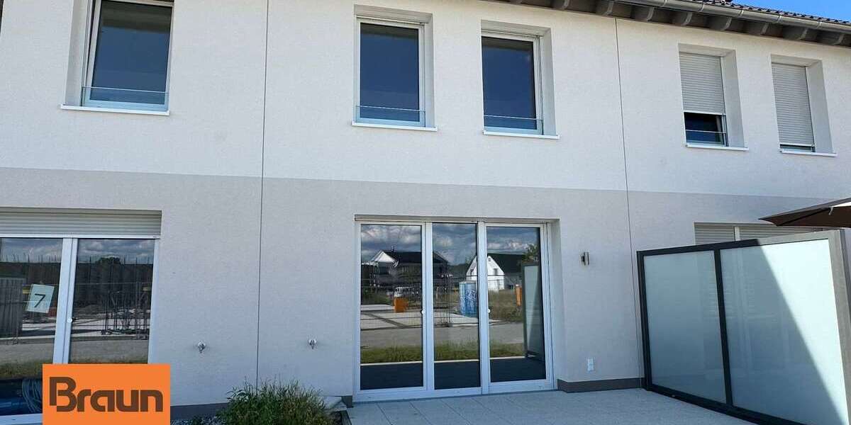 Einfamilienhaus Villingen-Schwenningen Schwenningen - 5.5 Zimmer, 137 m&sup2;, 1.550&euro; | Angebot:27414374