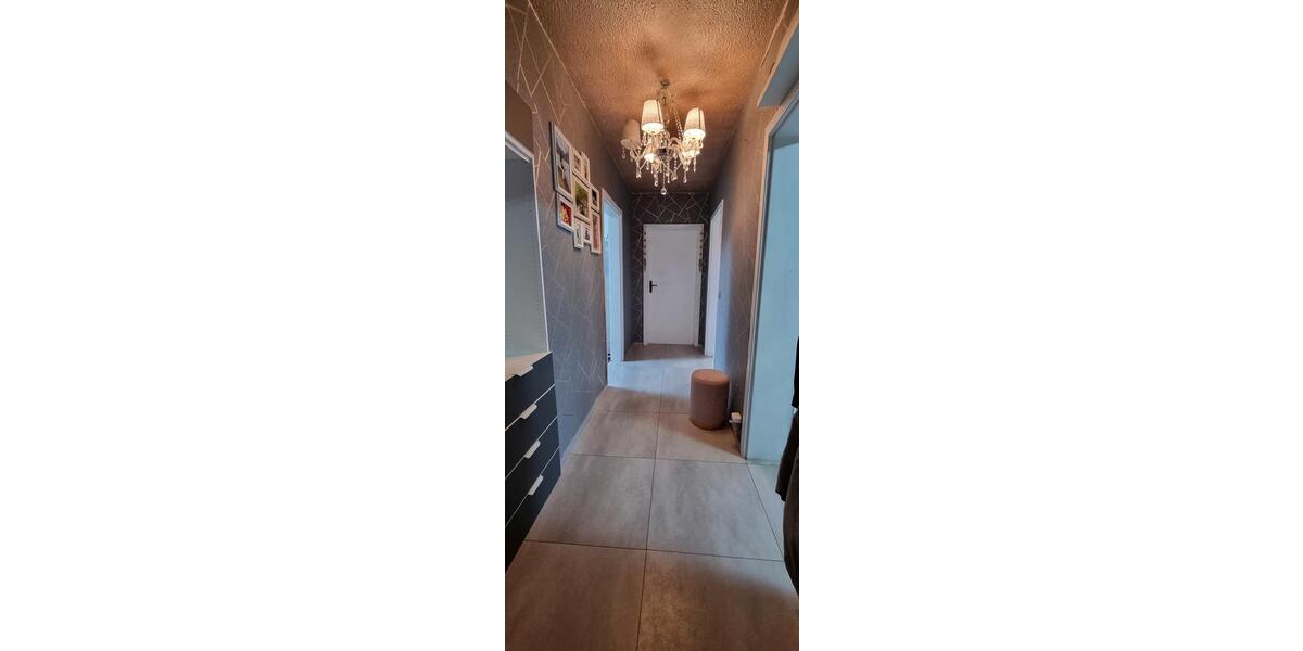 Etagenwohnung Wenden - 4 Zimmer, 86 m&sup2;, 750&euro; | Angebot:25105180