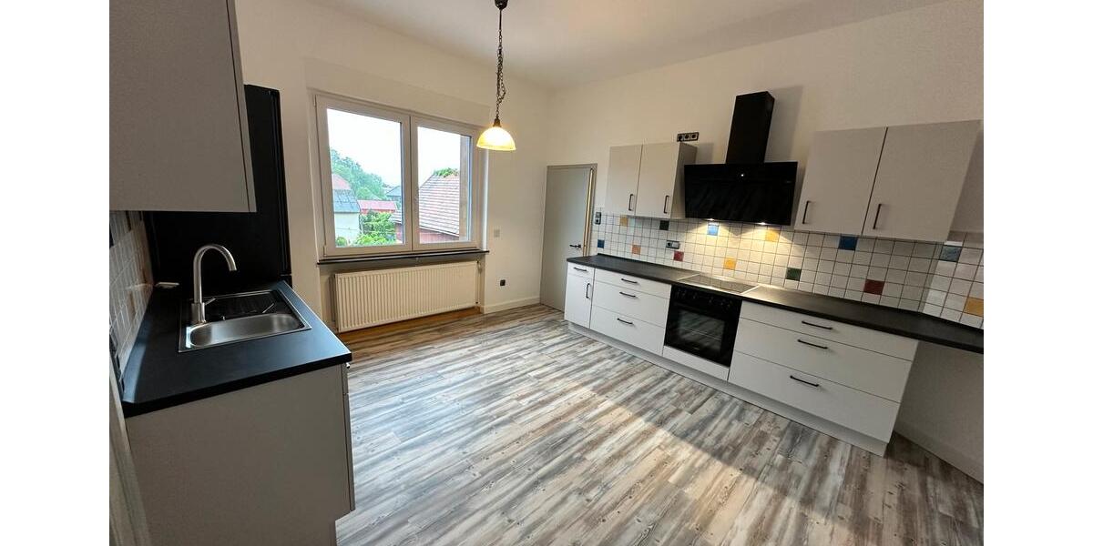 Etagenwohnung Ulrichstein - 2 Zimmer, 93 m&sup2;, 850&euro; | Angebot:26147343
