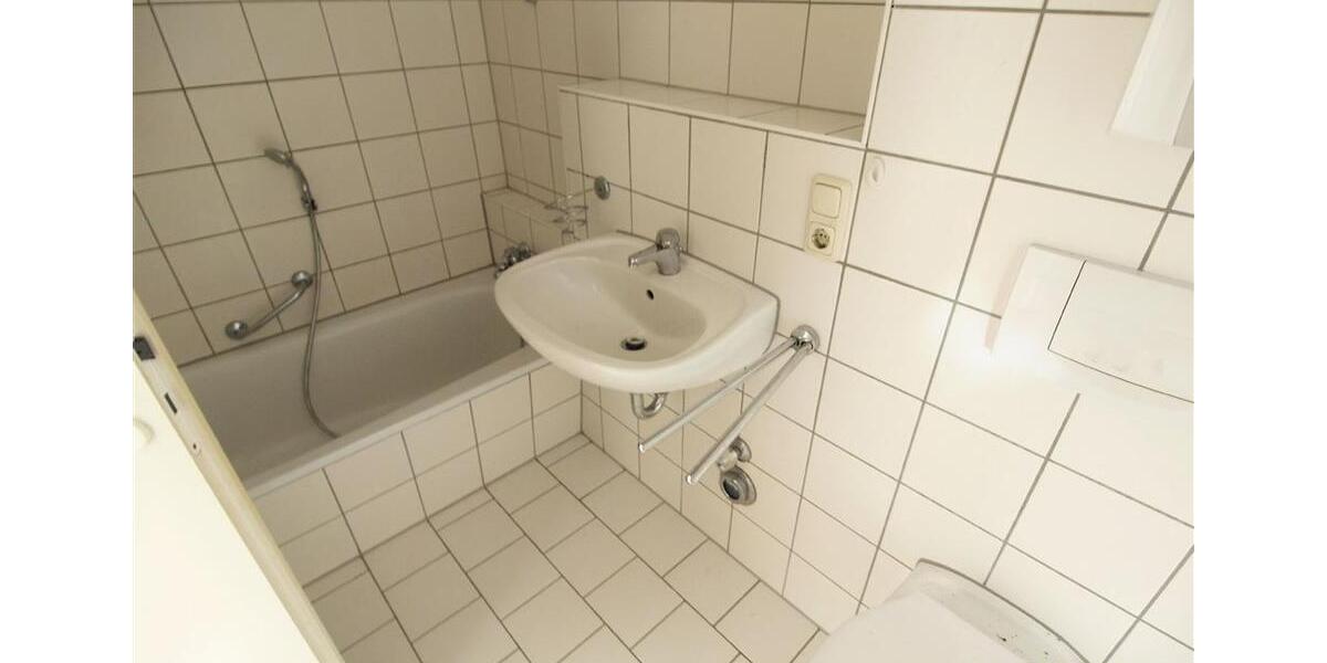 Etagenwohnung Frankenberg (Sachsen) - 4 Zimmer, 86 m&sup2;, 567&euro; | Angebot:26560820