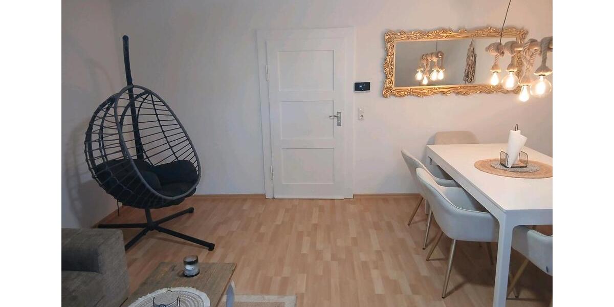 Dachgeschoßwohnung Schweinfurt Gartenstadt - 4 Zimmer, 110 m&sup2;, 750&euro; | Angebot:25752202