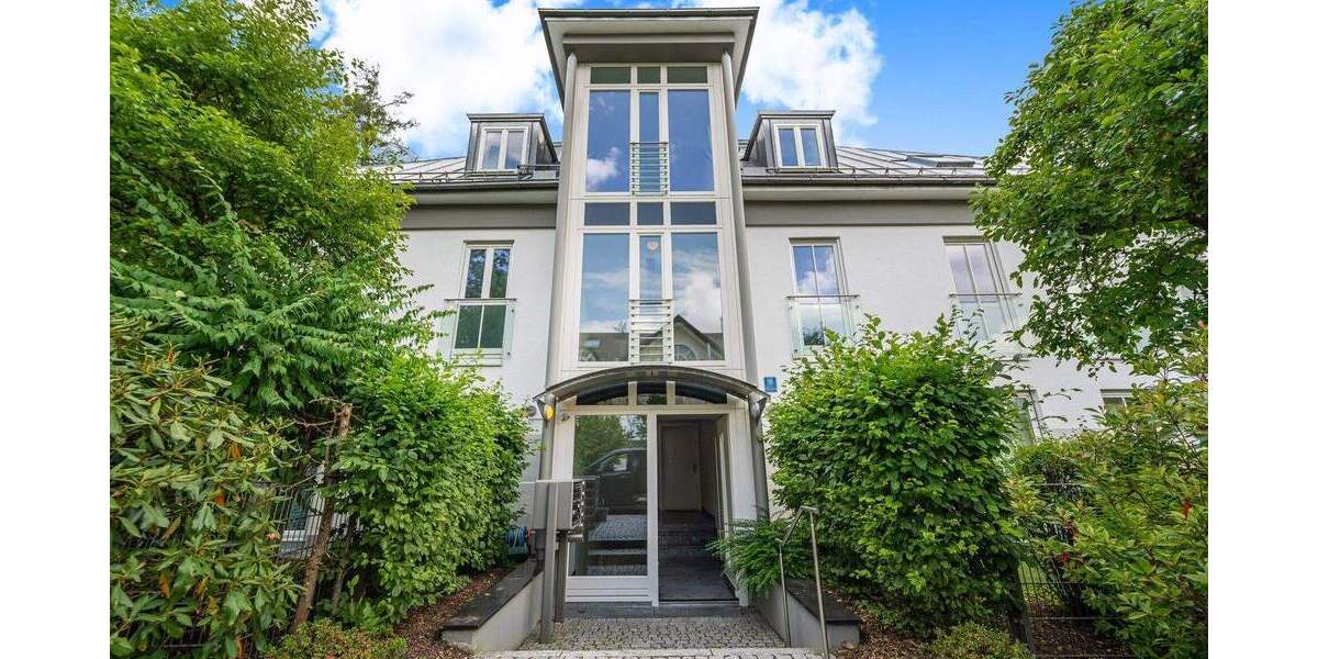 Etagenwohnung München Trudering-Riem - 4 Zimmer, 122 m&sup2;, 2.370&euro; | Angebot:25336192