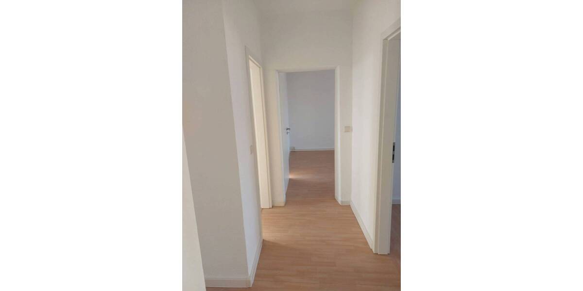 Etagenwohnung Dessau-Roßlau West - 3 Zimmer, 58 m&sup2;, 354&euro; | Angebot:26744938