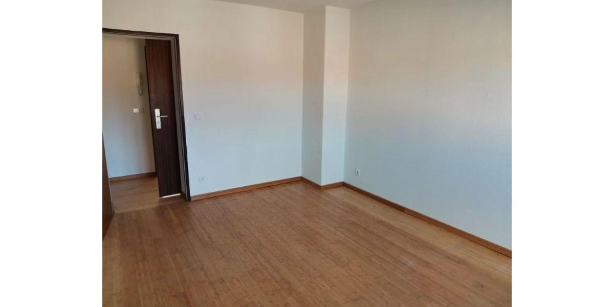 Etagenwohnung Jüterbog - 3 Zimmer, 78 m&sup2;, 734&euro; | Angebot:25914013