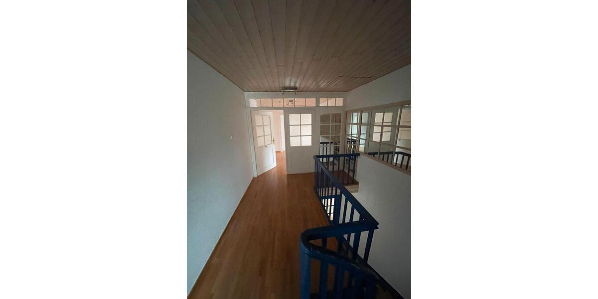 Dachgeschoßwohnung Sinn - 3 Zimmer, 90 m&sup2;, 936&euro; | Angebot:26367329
