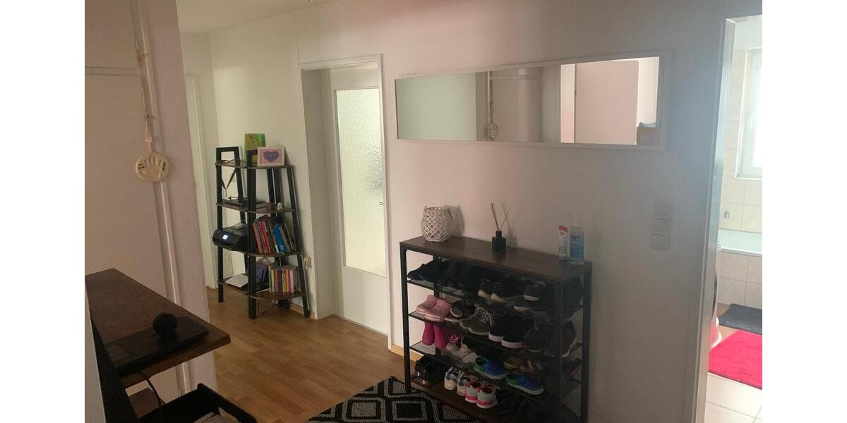 Hochparterre Oberviechtach - 4 Zimmer, 77 m&sup2;, 700&euro; | Angebot:26164173
