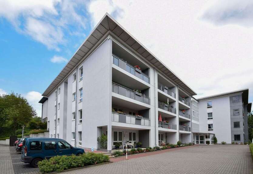 Wohnung zum Mieten in Siegen 365 € 73 m²