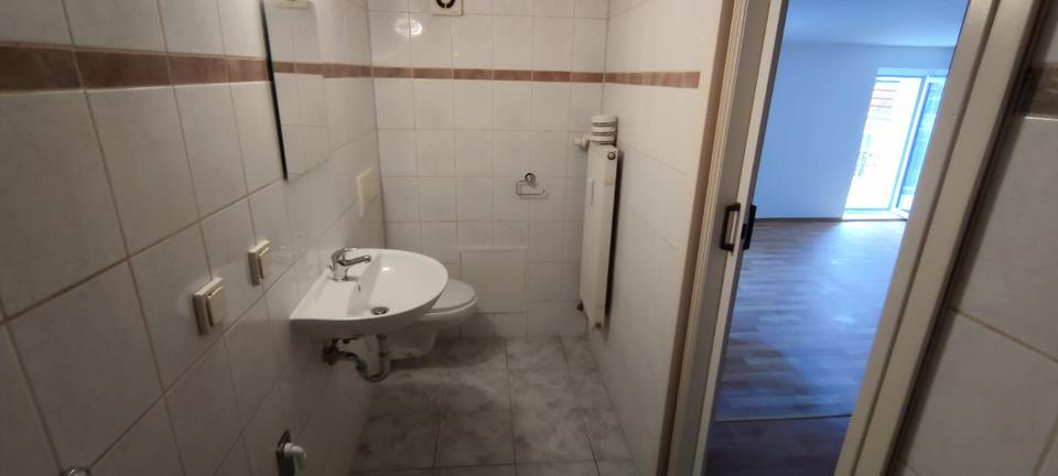 Dachgeschoßwohnung Magdeburg - 1 Zimmer, 62 m&sup2;, 420&euro; | Angebot:26057498