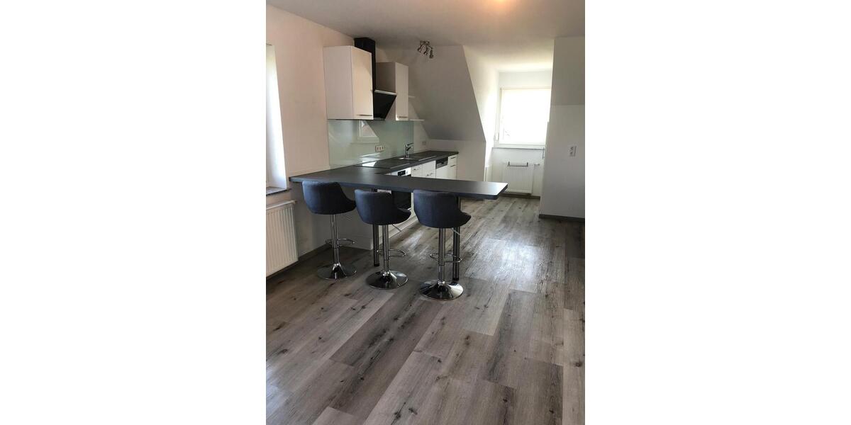 Dachgeschoßwohnung Herbertingen - 3 Zimmer, 100 m&sup2;, 850&euro; | Angebot:26014425