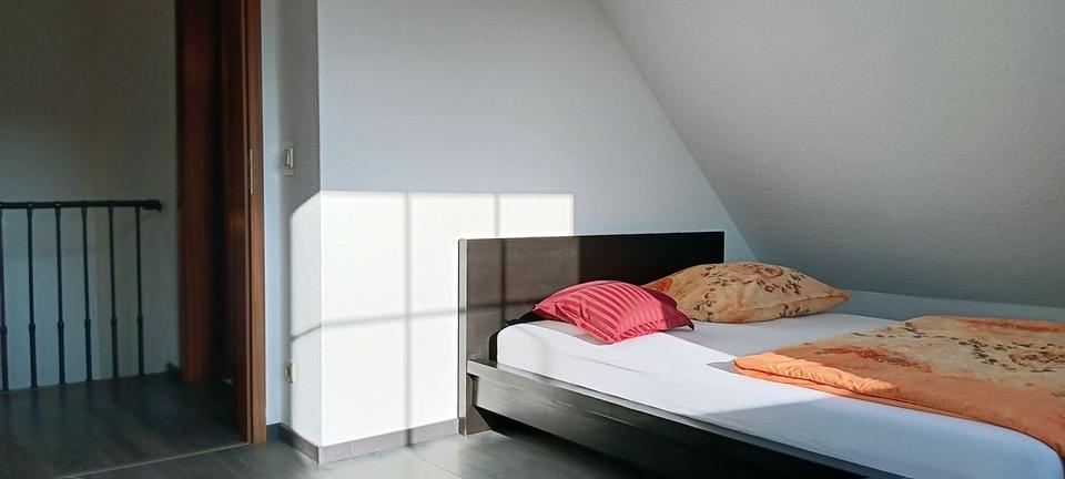 Doppelhaushälfte Wolfsburg Almke - 4 Zimmer, 136 m&sup2;, 1.500&euro; | Angebot:26047174