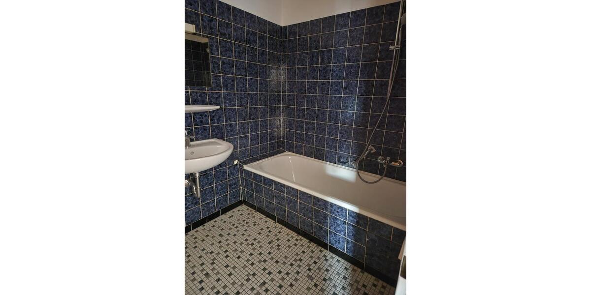 Etagenwohnung Blomberg - 2 Zimmer, 89 m&sup2;, 530&euro; | Angebot:26145189