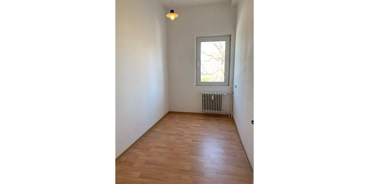 Etagenwohnung Osterode am Harz Osterode - 2 Zimmer, 74 m&sup2;, 370&euro; | Angebot:23977354