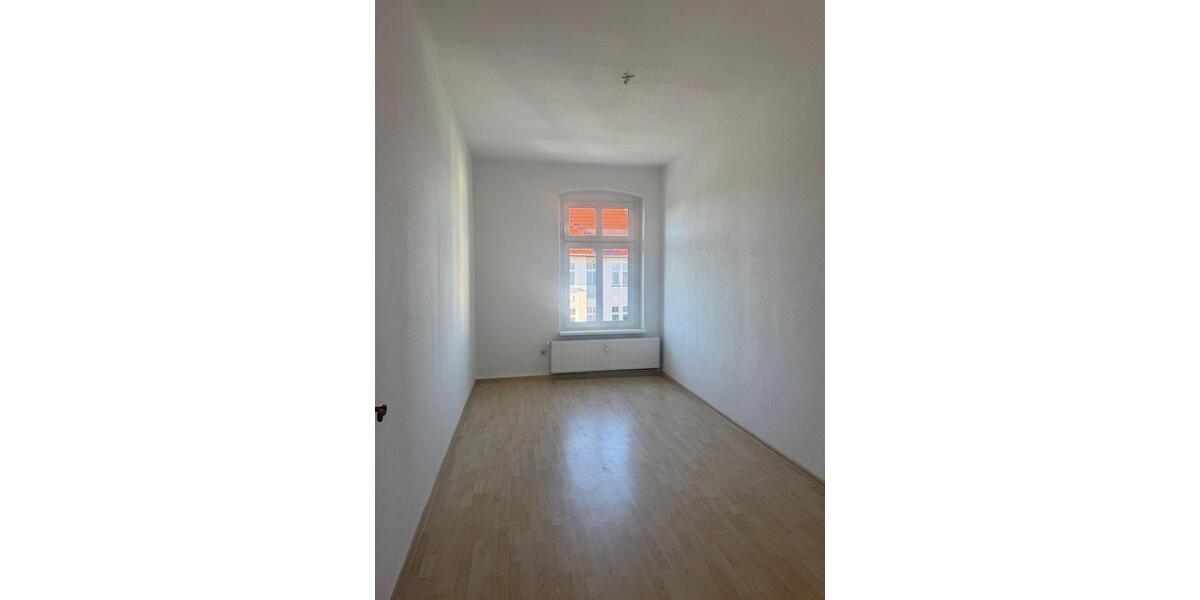 Etagenwohnung Eberswalde - 3 Zimmer, 75 m&sup2;, 740&euro; | Angebot:26348800