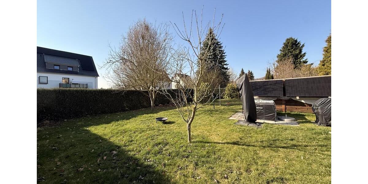 Dachgeschoßwohnung Einbeck - 3 Zimmer, 65 m&sup2;, 700&euro; | Angebot:26283526