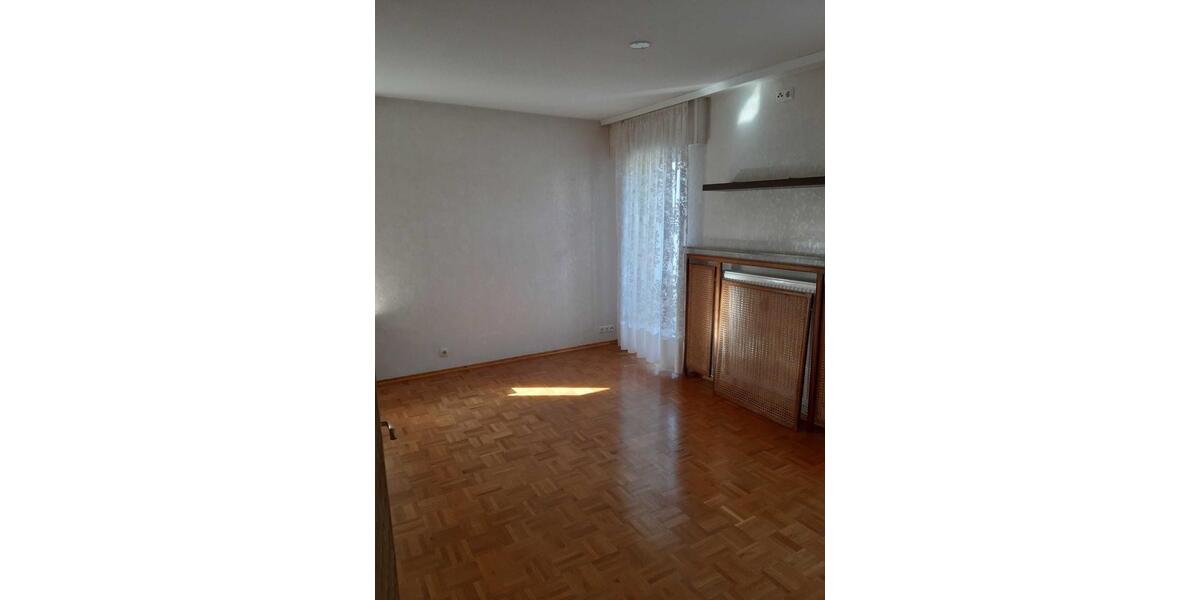 Erdgeschoßwohnung Aachen Aachen-Mitte - 2 Zimmer, 100 m&sup2;, 675&euro; | Angebot:24749925