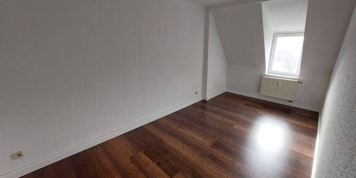 Etagenwohnung Roßwein - 2 Zimmer, 39 m&sup2;, 200&euro; | Angebot:25686217