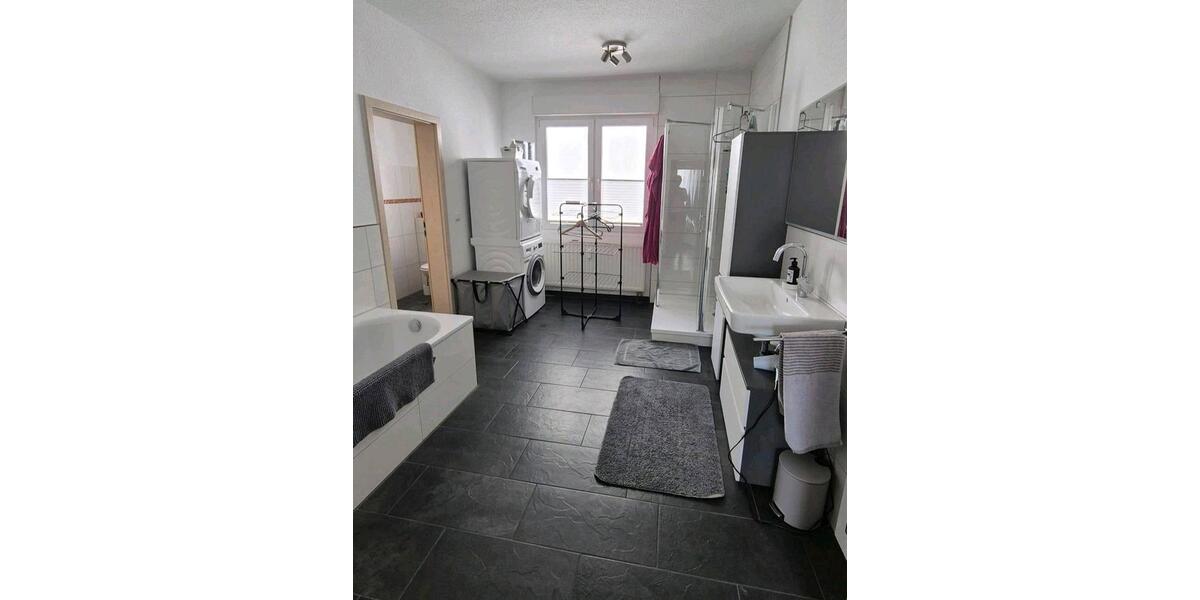 Erdgeschoßwohnung Werl - 4 Zimmer, 135 m&sup2;, 985&euro; | Angebot:26033793