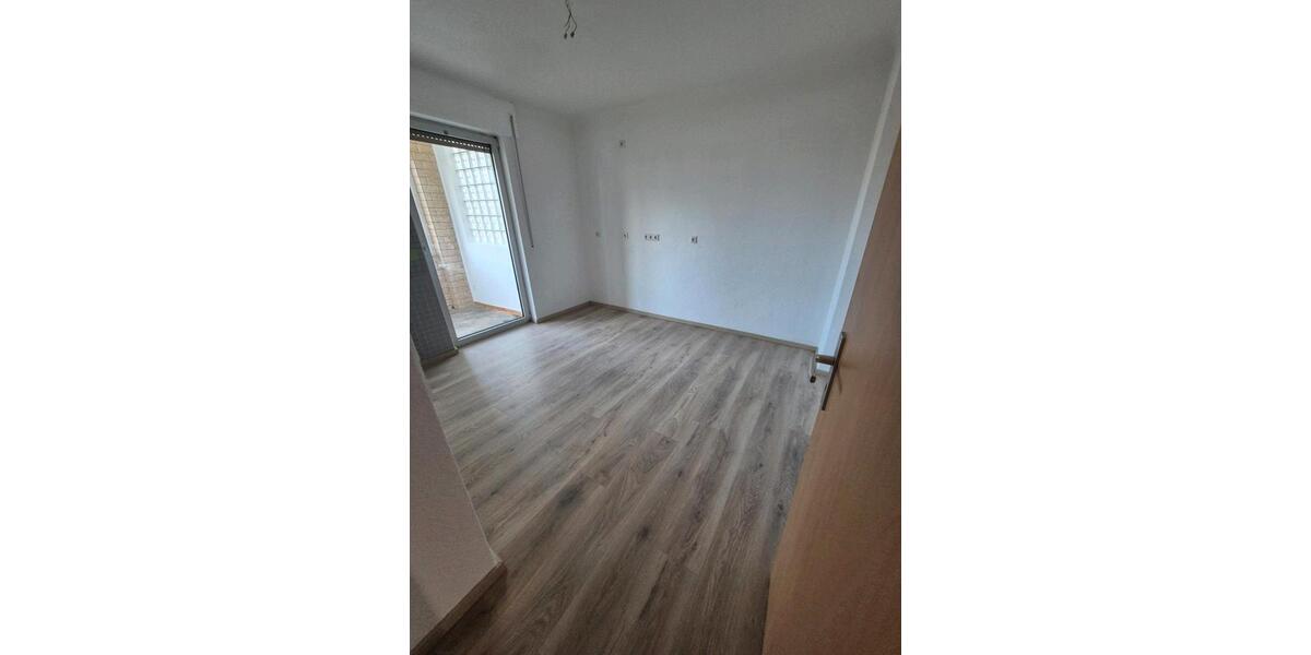 Etagenwohnung Bous - 3 Zimmer, 74 m&sup2;, 680&euro; | Angebot:26612823