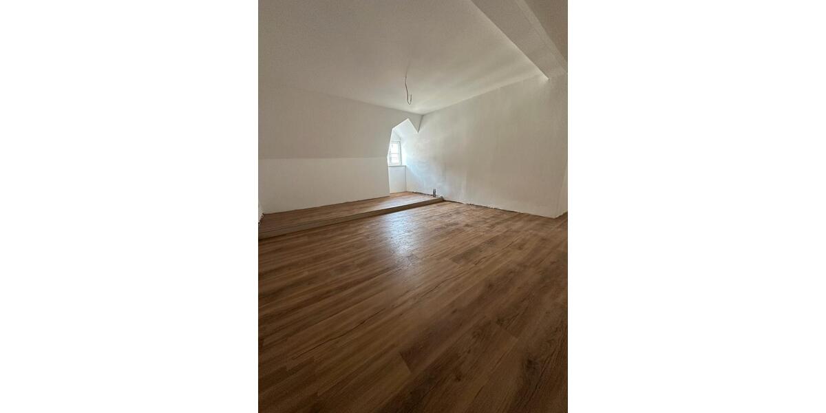 Etagenwohnung Fulda - 2 Zimmer, 80 m&sup2;, 1.280&euro; | Angebot:26665881