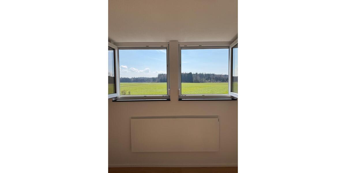 Dachgeschoßwohnung Aulendorf - 3.5 Zimmer, 91 m&sup2;, 1.100&euro; | Angebot:26033031