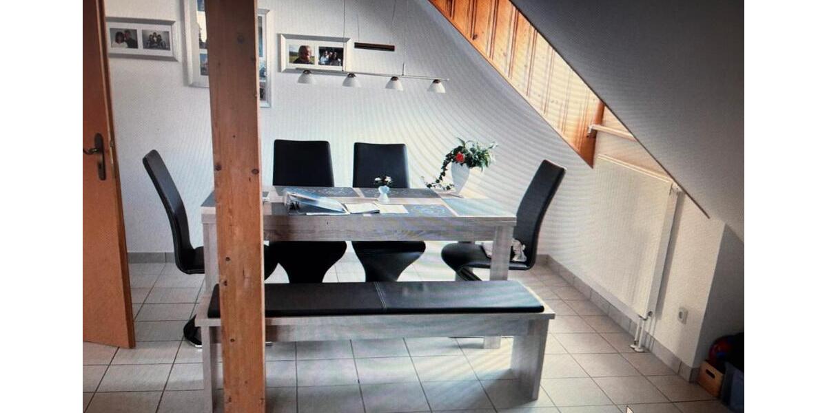Dachgeschoßwohnung Idar-Oberstein Oberstein - 2 Zimmer, 62 m&sup2;, 500&euro; | Angebot:26680917