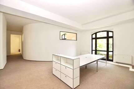 Büro in Wiesbaden 2.190 € 189 m²