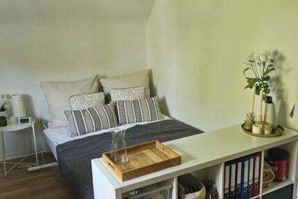 Gemütliches Zimmer in Maisonette-Wohnung ab 15.10 frei zimmer