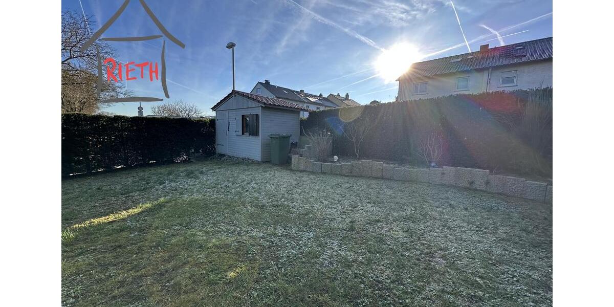 * Reiheneckhaus in toller Randlage von Schlösslesfeld * 6 zimmer