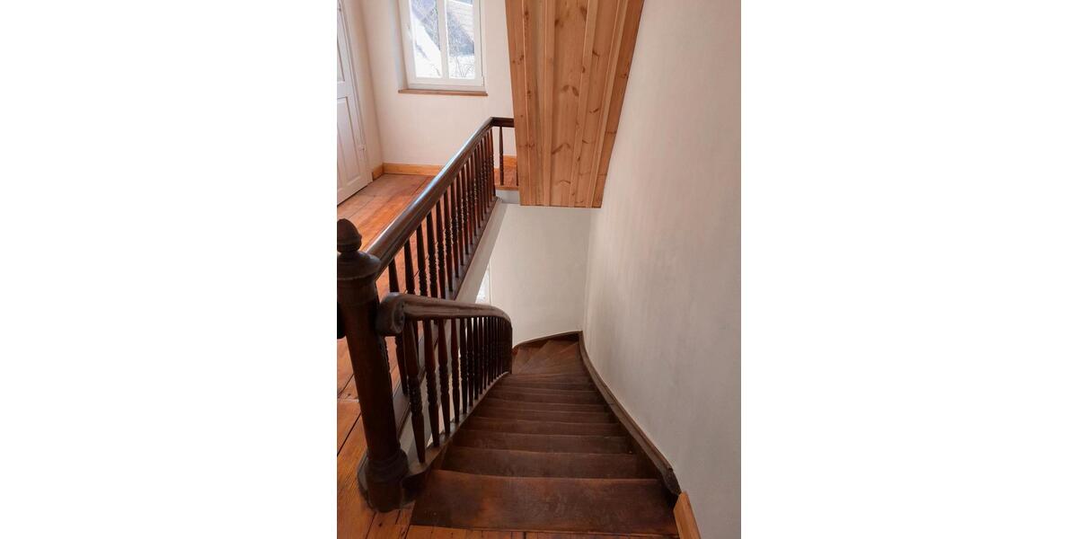 Einfamilienhaus Bad Windsheim - 4 Zimmer, 123 m&sup2;, 1.180&euro; | Angebot:25791484