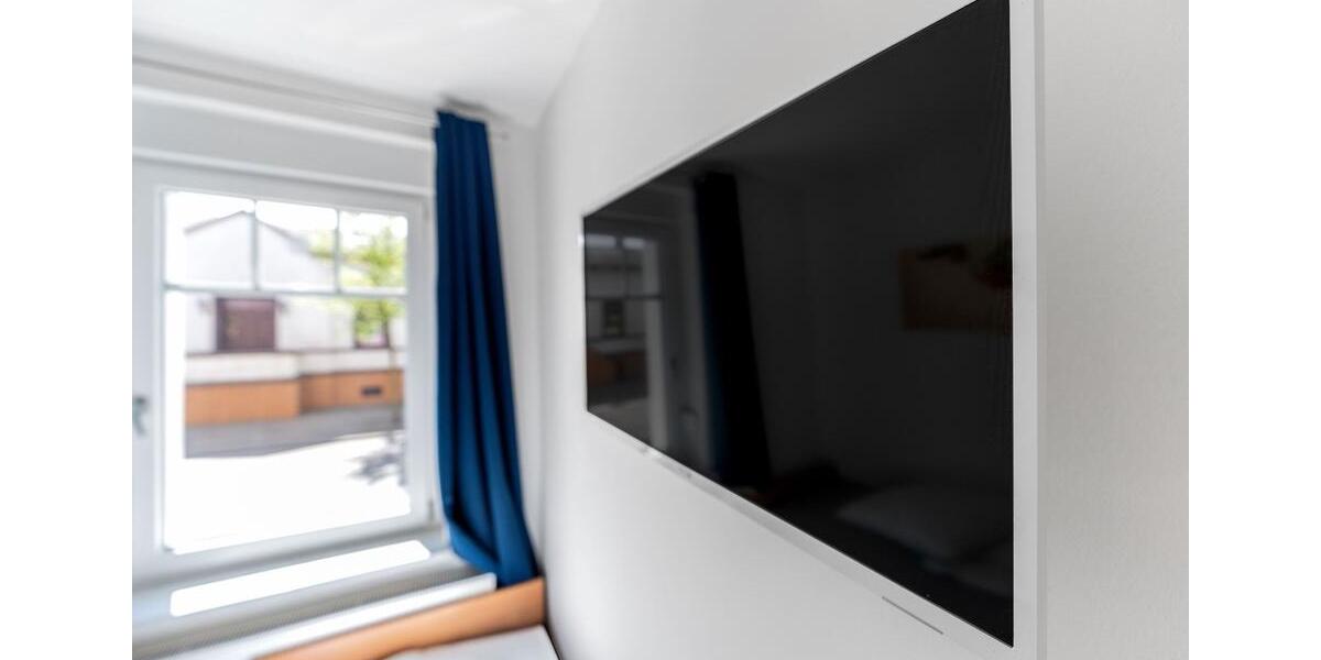 Hochparterre Falkensee - 12 Zimmer, 218 m&sup2;, 23&euro; | Angebot:26613286