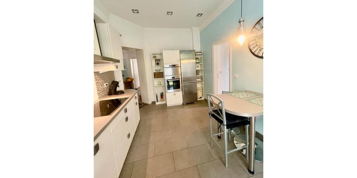 Wohnen auf Zeit Solingen Aufderhöhe - 2 Zimmer, 90 m&sup2;, 1.100&euro; | Angebot:24617614