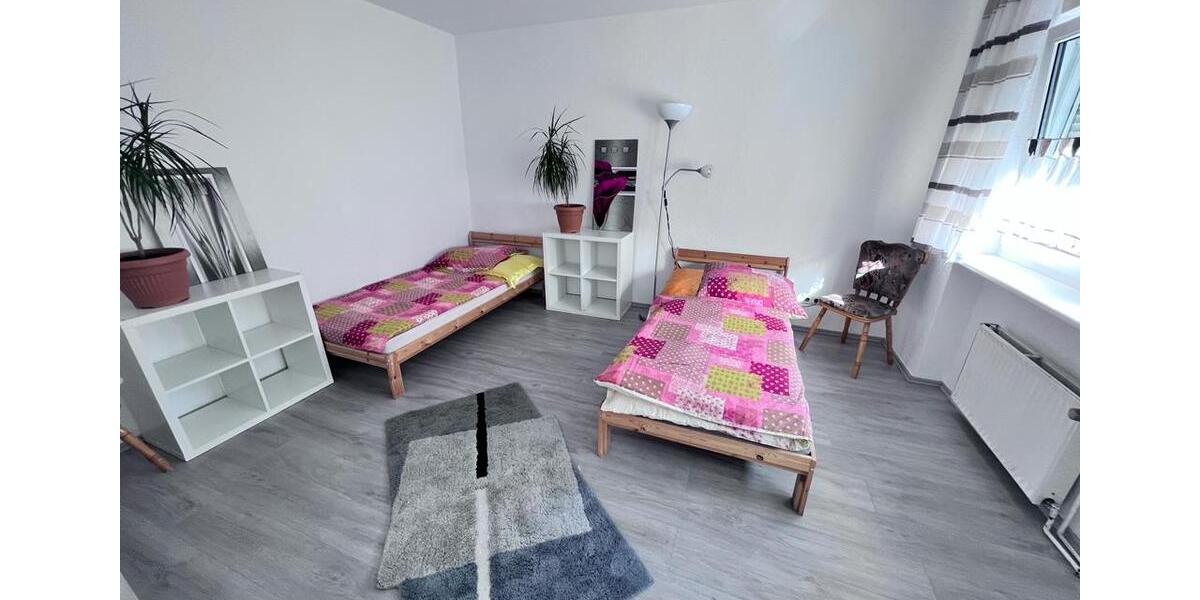 Wohnen auf Zeit Hamm - 7 Zimmer, 120 m&sup2;, 350&euro; | Angebot:26582812