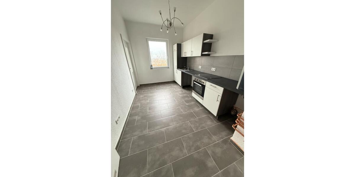 Erdgeschoßwohnung Kassel Fasanenhof - 3 Zimmer, 83 m&sup2;, 950&euro; | Angebot:26038492