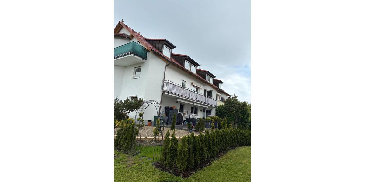 Etagenwohnung Adelsdorf - 2 Zimmer, 73 m&sup2;, 710&euro; | Angebot:26652015