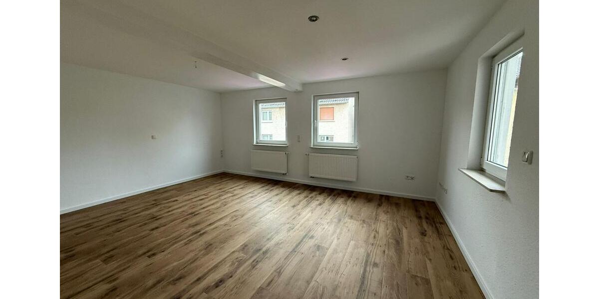 Einfamilienhaus Buseck - 4.5 Zimmer, 140 m&sup2;, 1.200&euro; | Angebot:24675931