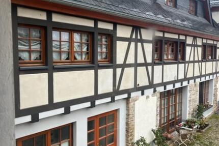 Erstbezug mit Balkon: Schöne 5-Raum-Maisonette-Wohnung 5 zimmer