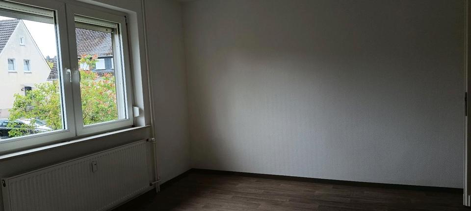Etagenwohnung Meschede - 4 Zimmer, 80 m&sup2;, 445&euro; | Angebot:24751022