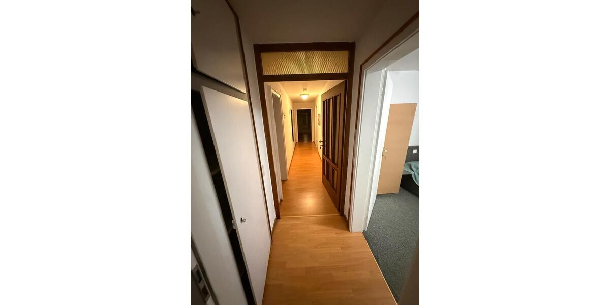 Dachgeschoßwohnung Titisee-Neustadt Neustadt - 3.5 Zimmer, 65 m&sup2;, 945&euro; | Angebot:26056924
